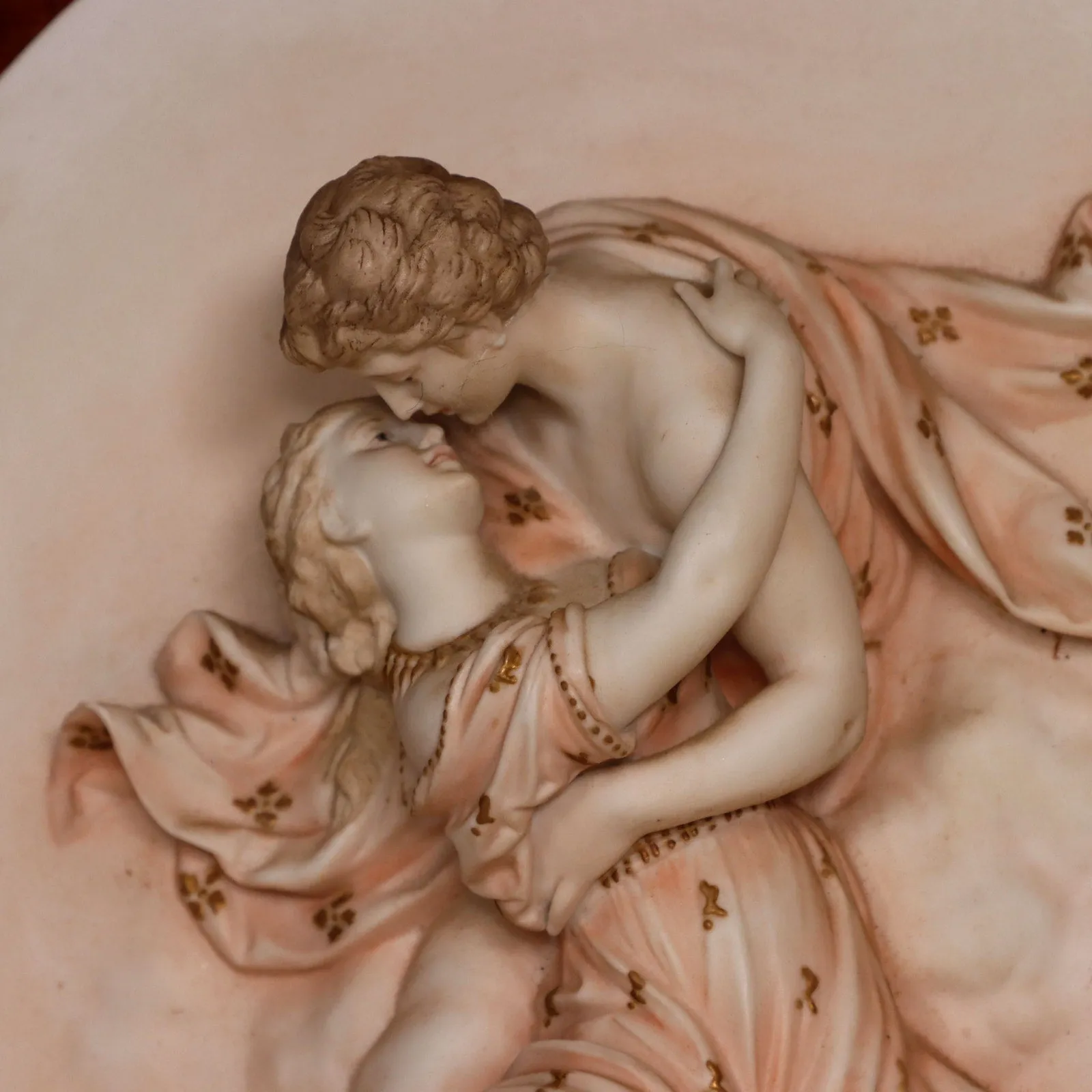 Roman Lovers 3D Relief Bisque on Velvet Gilt Framed Italy 20x16 Vintage 1970's