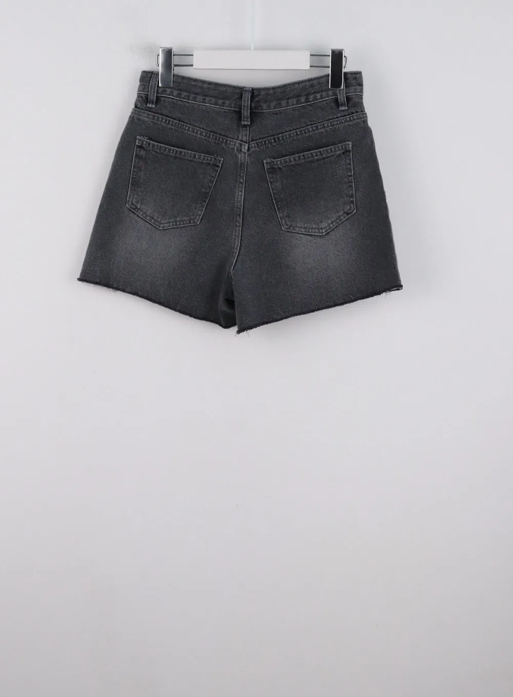 Wide Denim Shorts IG304