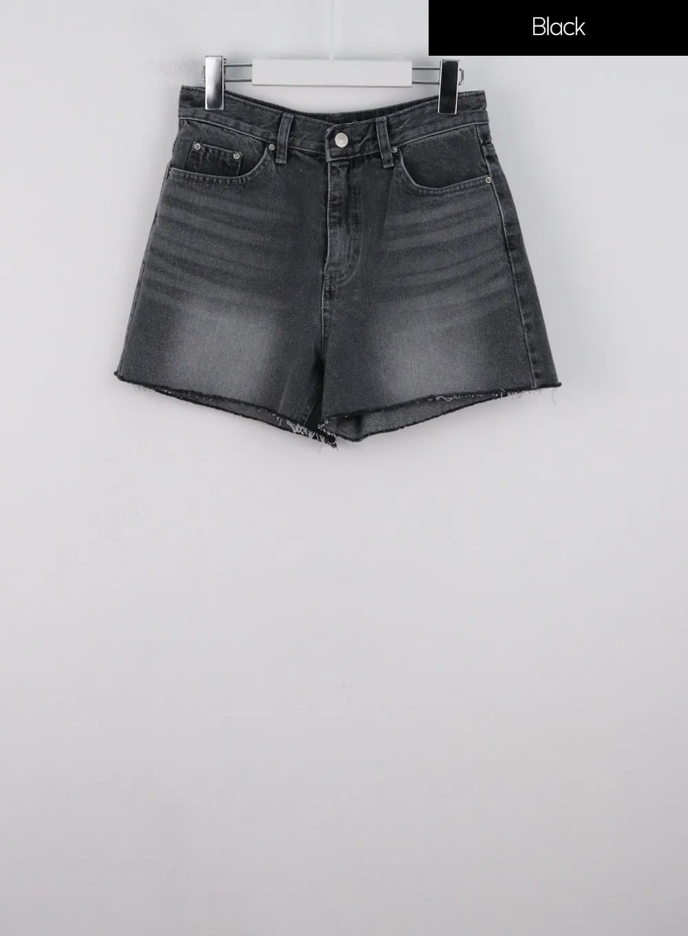 Wide Denim Shorts IG304
