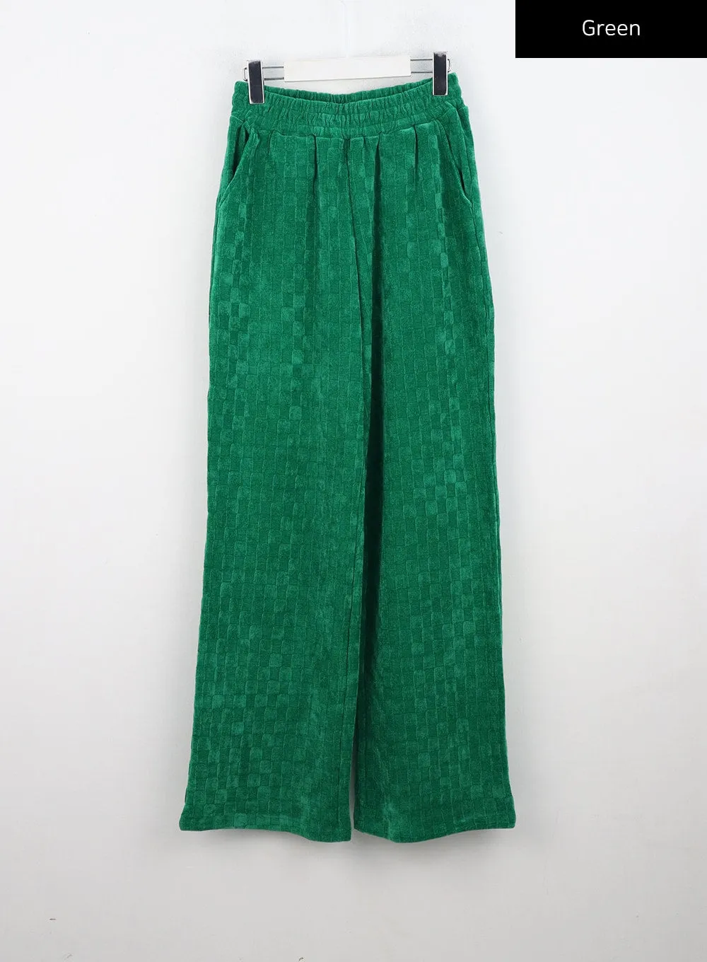 Wide Fit Plush Sweatpants CN309